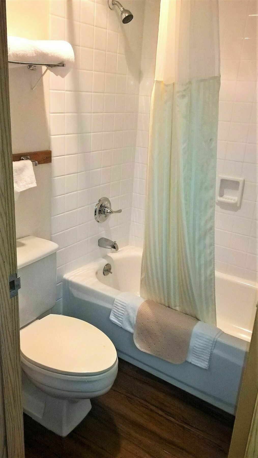 Pepper Tree Hotel Beaverton